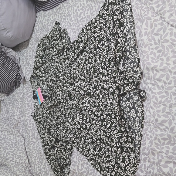 Floral Jumpsuit - Picture 1 of 11